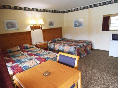 Relax Inn Франклин Номер фото