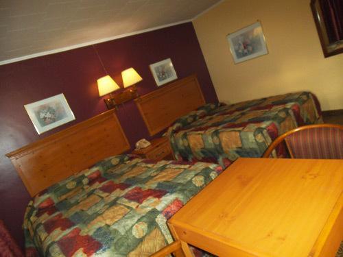 Relax Inn Франклин Номер фото