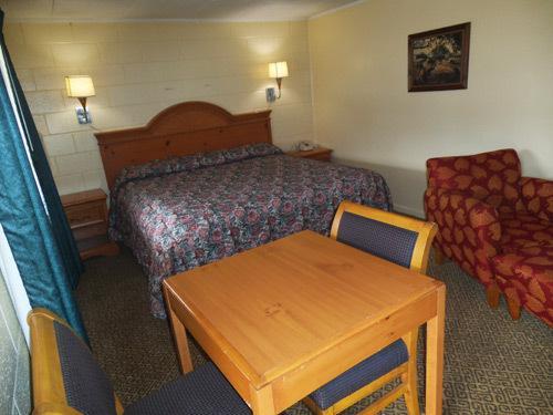 Relax Inn Франклин Экстерьер фото